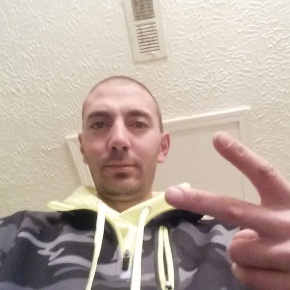 Meet your Posher, Jimmy - Picture 1 of 1